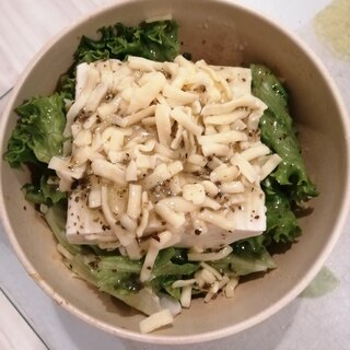 チーズと豆腐のグリーンサラダ
